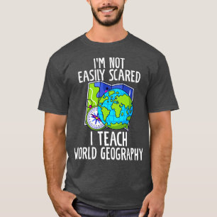 Camiseta Eu Não Estou Com Medo De Ensinar A Geografia Mundi