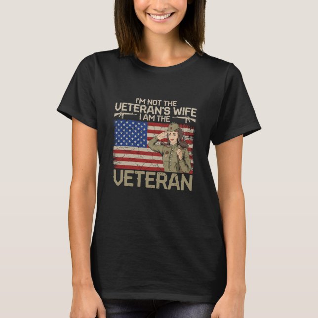 Camiseta Eu não sou a esposa do Veterano Eu sou o Veterano (Frente)
