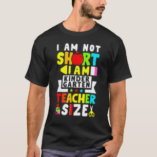 Camiseta Eu Não Sou Baixo Eu Sou Professor De Jardim De Inf