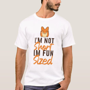 Camiseta Eu não sou pequeno, eu me divirto com Pessoas curt