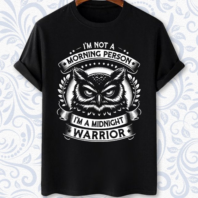 Camiseta Eu não sou uma pessoa da manhã, a noite (Criador carregado)