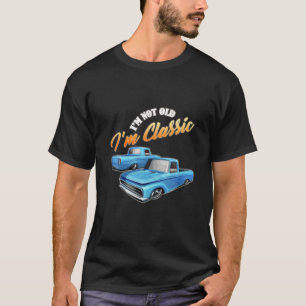 Camiseta Eu não sou velha, sou clássica, mulher de carro en