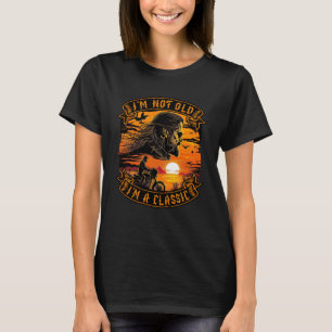 Camiseta Eu não sou velho, eu sou um clássico motociclista
