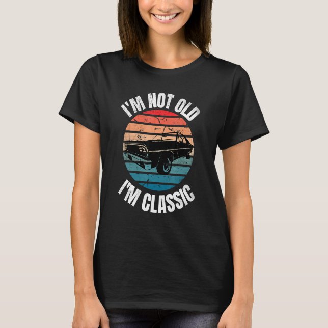 Camiseta Eu não sou velho, sou clássico do carro e do sol (Frente)