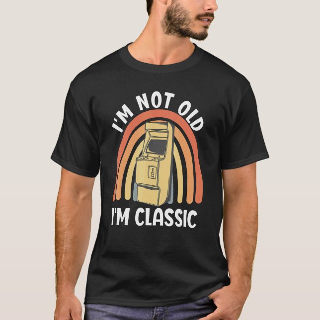 Camiseta Eu não sou velho, sou clássico e nostálgico Jogos  (Frente)