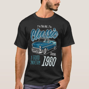 Camiseta Eu não sou velho, sou Nascer clássico de carro de 