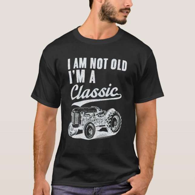 Camiseta Eu não sou velho, sou um Trator Clássico, Retro Fa (Frente)