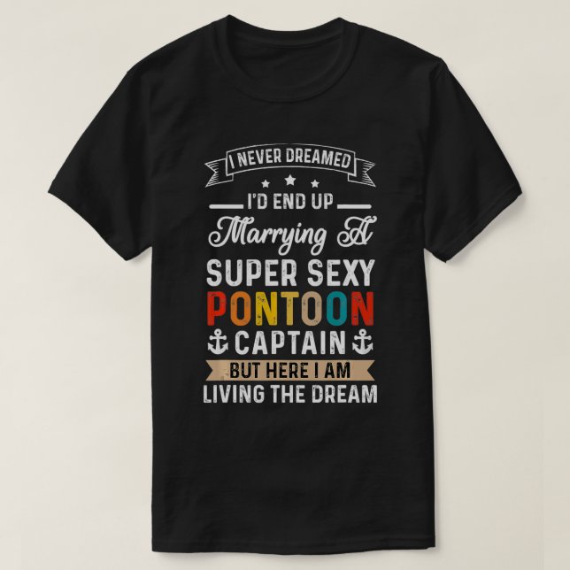 Camiseta Eu Nunca Sonhei Que Acabasse Casando Com Um Pôquer (Frente do Design)