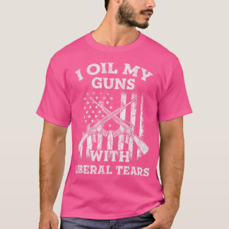 Camiseta Eu Oculto Minhas Armas Com Uma Arma Liberal