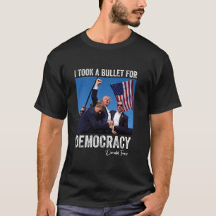 Camiseta Eu Peguei A Bala Para A Democracia Trump Disparand