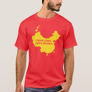 CAMISETA EU PENSO QUE EU DEVO O DINHEIRO DE CHINA