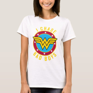 Camiseta Eu Persigo Meninos Ruins