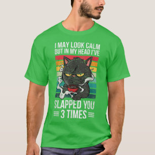 Camiseta Eu posso parecer calma, mas na minha cabeça eu te