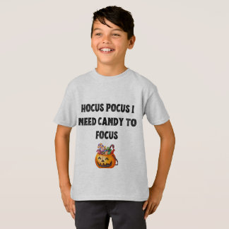 Camiseta Eu preciso de doces para focar