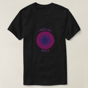 Camiseta Eu Preciso do Meu Orbe Espacial