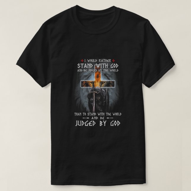 Camiseta Eu preferencialmente com Deus e seria julgada por (Frente do Design)