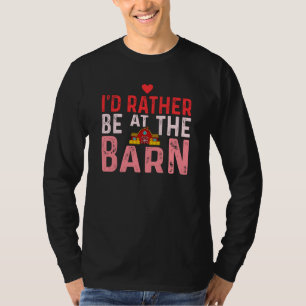 Camiseta Eu Preferiria Estar no Celeiro Proprietário de Cav