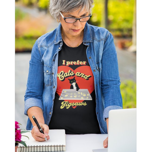 Camiseta Eu prefiro gatos e mandíbulas (Criador carregado)