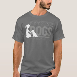 Camiseta Eu recebo mais endorfinas de cães de estimação do