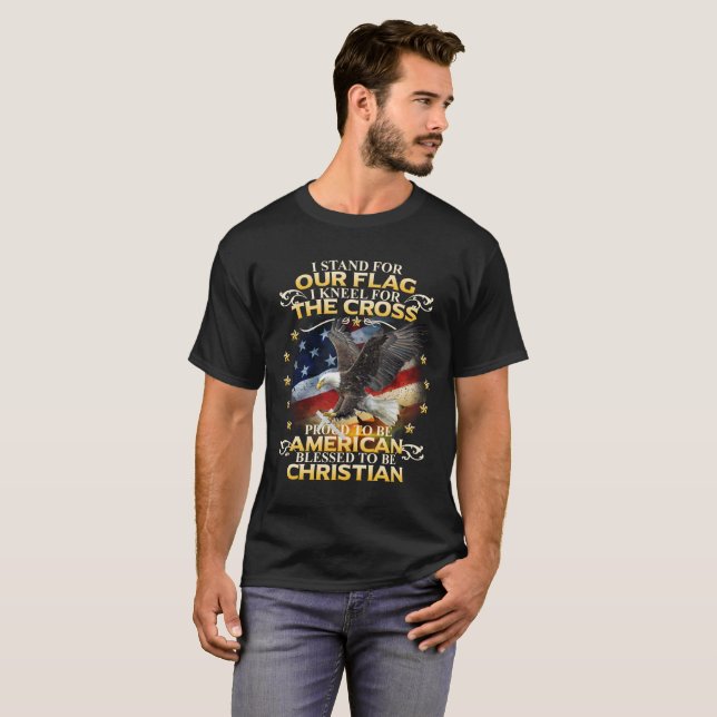 Camiseta Eu represento nossa bandeira - eu ajoelho-me para (Frente Completa)