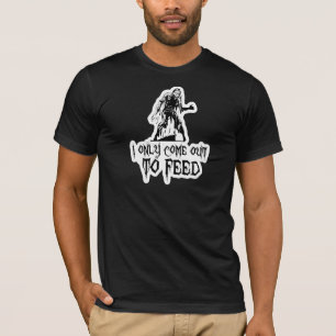 Camiseta Eu saio somente alimentar o zombi retro