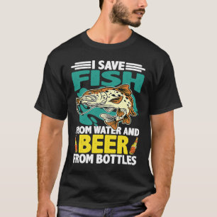 Camiseta Eu salvo peixes da água e cerveja de garrafas