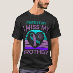 Camiseta Eu Sinto Saudade do Meu Irmão Laço do Coração Cons