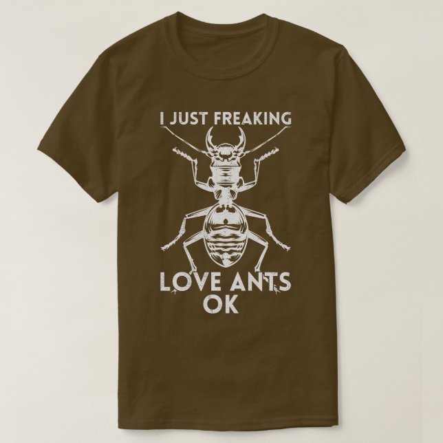 Camiseta Eu Só Apanhei Formigas De Amor (Frente do Design)