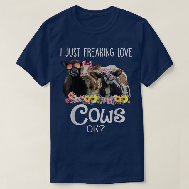 Camiseta Eu Só Apanhei Vacas De Amor Ok Engraçado Farmador  (Frente do Design)