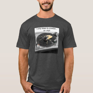 Camiseta Eu só escuto cigarras em vinil