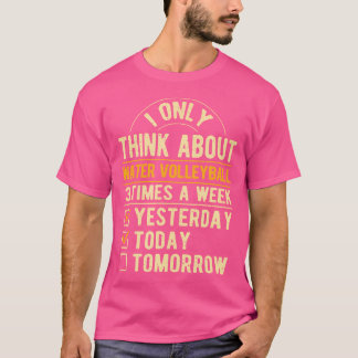 Camiseta Eu Só Penso Em Piscina Engraçada De Voleibol De Ág