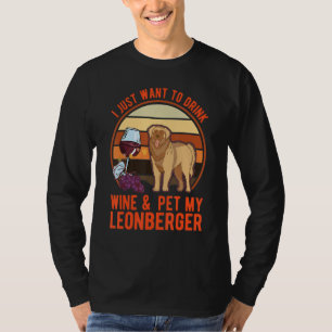 Camiseta Eu só quero beber Vinho & fazer carinho no meu Leo