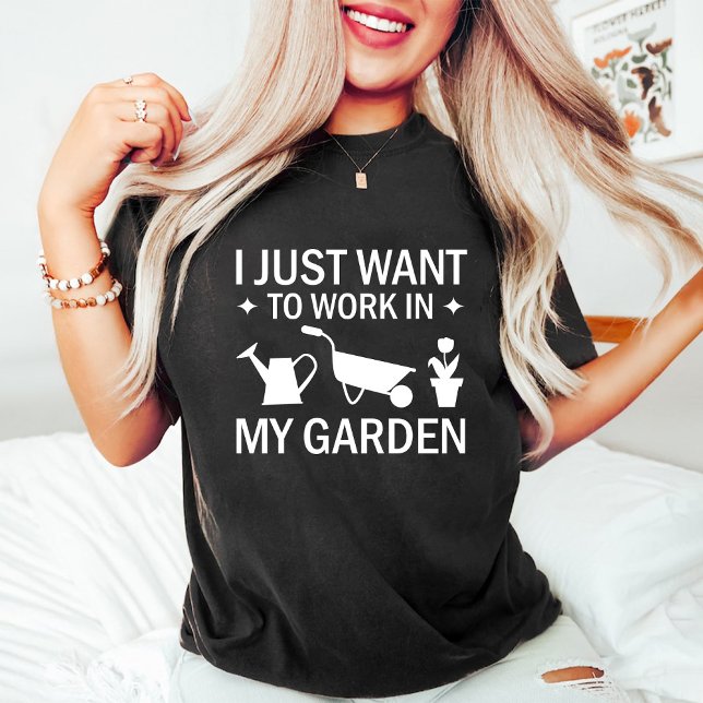 Camiseta Eu só trabalho no meu jardim / Engraçado jardineir (I Just work in my Garden / Funny Gardener Black T-Shirt)