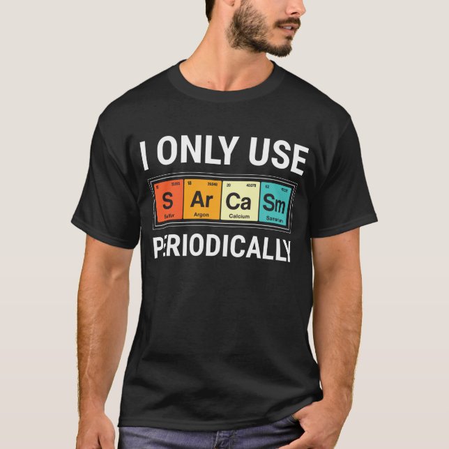 Camiseta Eu Só Uso Sarcasmo Periodicamente (Frente)