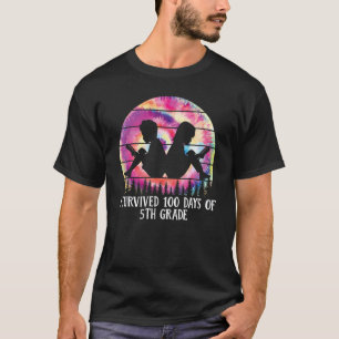 CAMISETA EU SOBREVIVI 100 DIAS COMO PROFESSORA DA 5ª SÉRIE