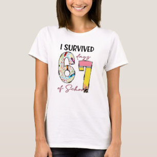 Camiseta Eu Sobrevivi a 67 Dias de Escola Engraçado 67 Meme