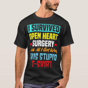 Camiseta Eu Sobrevivi a Cirurgia de Coração Aberta Engra