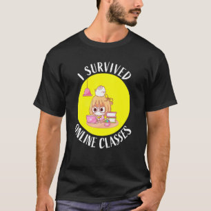 Camiseta Eu Sobrevivi a Classes Virtuais Online Ensinando C