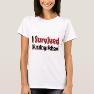Camiseta Eu Sobrevivi À Escola De Enfermagem