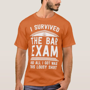 Camiseta Eu Sobrevivi À Lei De Graduação Da Faculdade De Di