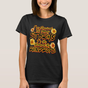 CAMISETA EU SOBREVIVI A MUITAS TEMPORADES PARA SER INCOMODA