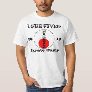 Camiseta Eu sobrevivi ao acampamento do karaté