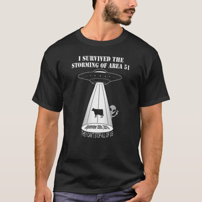 Camiseta Eu Sobrevivi ao Ataque à Área 51 do Disco Voador C (Frente)