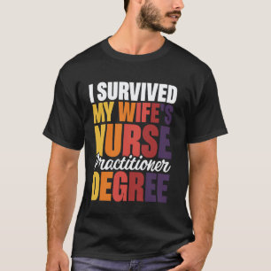 Camiseta Eu Sobrevivi ao Diploma de Enfermeira Clínica da M