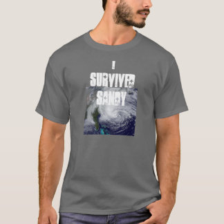 Camiseta Eu sobrevivi ao T dos homens de Sandy