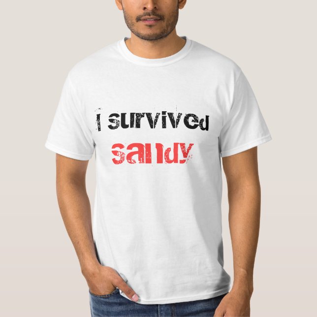 Camiseta Eu sobrevivi ao t-shirt de Sandy (Frente)