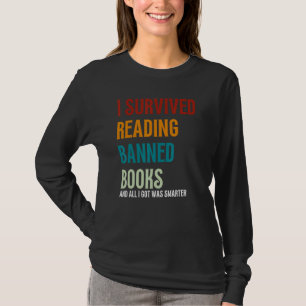 Camiseta Eu Sobrevivi Lendo Livros Proibidos  Amor por Livr