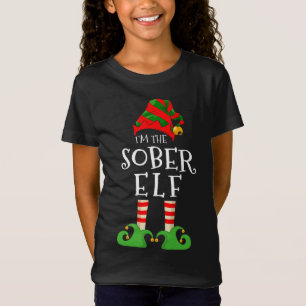 Camiseta Eu sou a família Elf mais pequena que bate no Nata