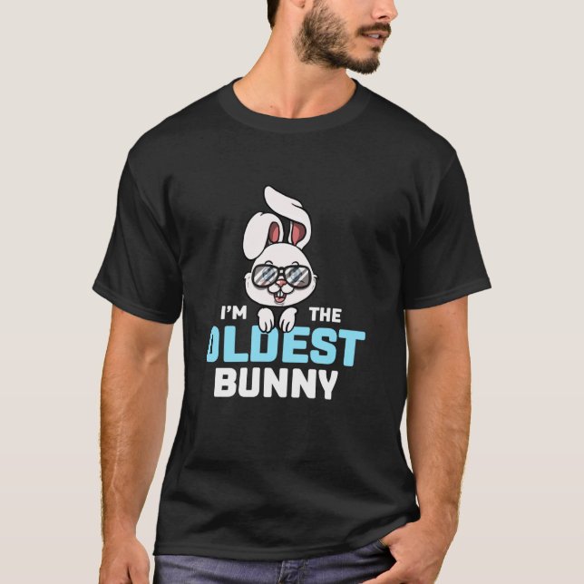 Camiseta Eu Sou A Festa De Páscoa Da Família Coelhinha Mais (Frente)