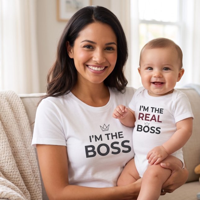 Camiseta Eu Sou a Mãe Chefe Mãe Divertida Maternidade Combi (Criador carregado)